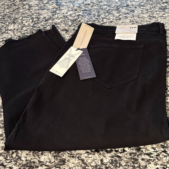 NYDJ Capri Jeans in Black - 24W - NWT - Picture 1 of 10